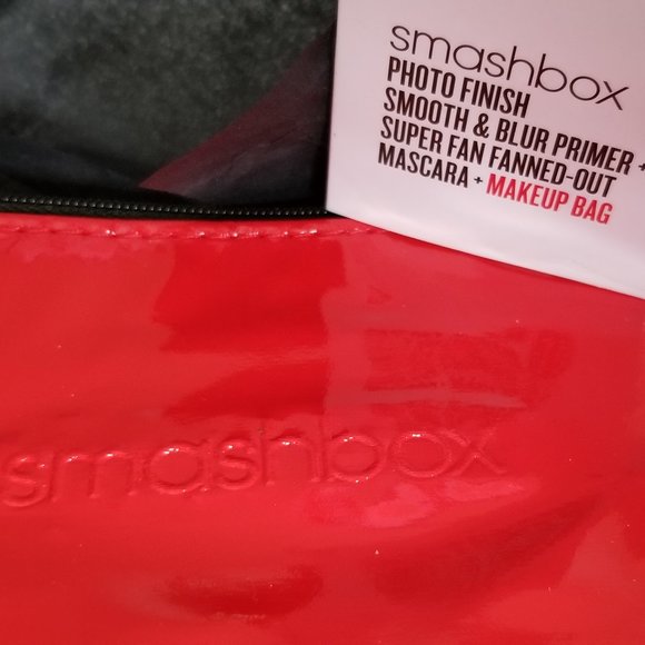 $5/$25  Makeup bag - Picture 1 of 3